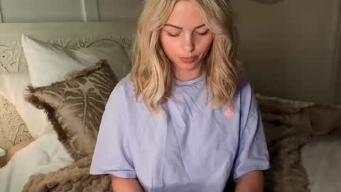 Snapshot of daisydreams_cumtrue chatting on 15, 2, 2026 Daisy Dreams online show from 15, 2, 2026