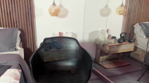 daisylin_mb online show from 18, 11, 2025