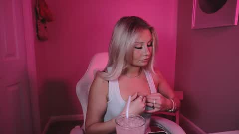 Snapshot of daisyy888 chatting on 14, 1, 2026 daisy online show from 14, 1, 2026