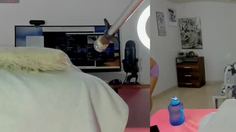 Snapshot of daki_ume_ chatting on 15, 5, 2026 daki_ume_ online show from 15, 5, 2026