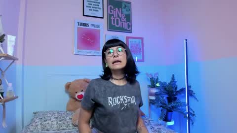 Dakota  online show from 8, 5, 2026