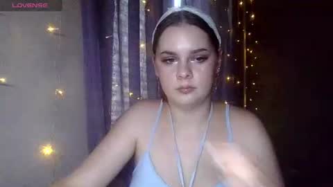 Snapshot of dakota_charm_ chatting on 27, 6, 2026 Dakota online show from 27, 6, 2026