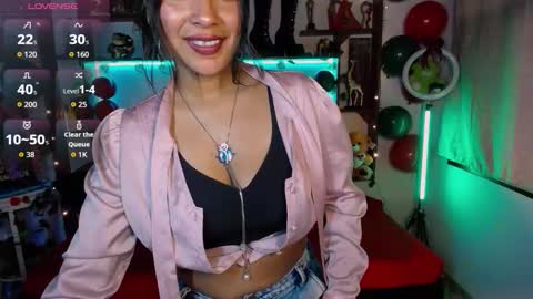 Snapshot of dakota_ro chatting on 26, 11, 2025 Caroliina online show from 26, 11, 2025