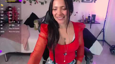 Snapshot of dakota_ro chatting on 18, 6, 2026 Caroliina online show from 18, 6, 2026