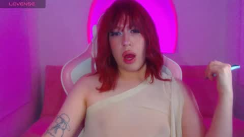 lia Elizabeth 3 online show from 6, 3, 2025