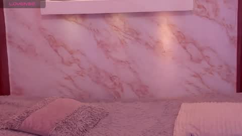 Dakota Ferreti online show from 8, 4, 2026