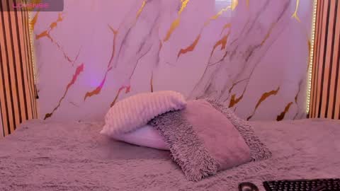 Dakota Ferreti online show from 23, 4, 2026