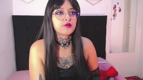 Daakota  online show from 21, 4, 2026