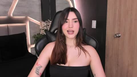 Dakota  online show from 25, 4, 2026