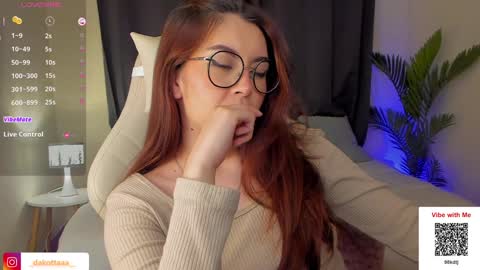 dakottaa__ online show from 29, 1, 2025