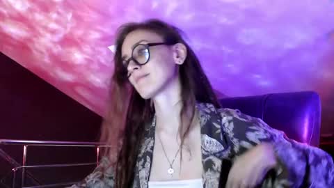 Dalia  online show from 4, 2, 2025