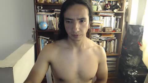 Snapshot of daliygala chatting on 11, 5, 2026 JamesDali online show from 11, 5, 2026