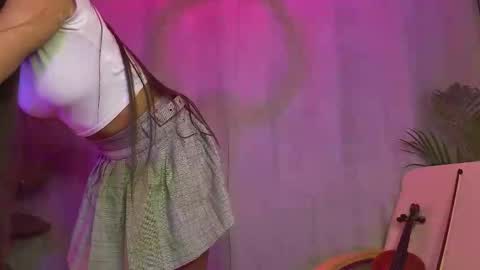 dalmatian_girl online show from 22, 12, 2025