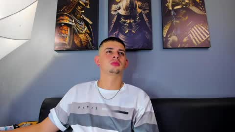 Snapshot of damian__oliver chatting on 21, 5, 2026 Damian Oliver online show from 21, 5, 2026