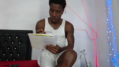 Snapshot of damian_hart_24cm chatting on 15, 5, 2026 damian_hart_24cm online show from 15, 5, 2026