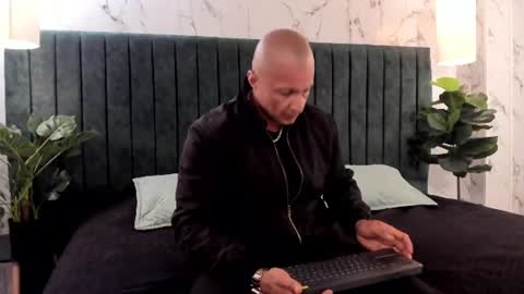 Damian  online show from 26, 7, 2026