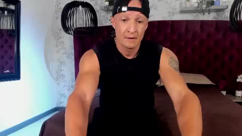 Damian  online show from 27, 7, 2026