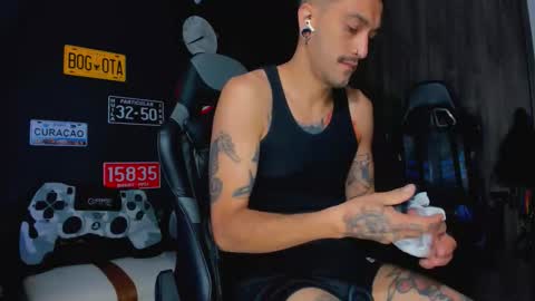 Snapshot of damiancox chatting on 24, 11, 2025 Daamiancox online show from 24, 11, 2025