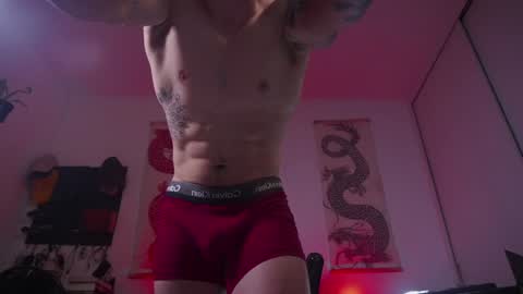 Snapshot of damianow chatting on 14, 1, 2025 insta damn8 -------- online show from 14, 1, 2025