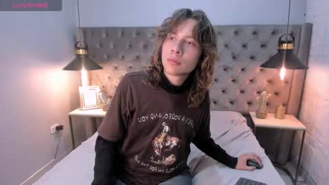 damiennoir online show from 23, 11, 2025