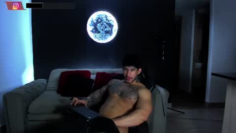 Snapshot of dammianmilleroficial chatting on 29, 6, 2026 INSTAGRAM DAMMIANMILLEROFICIAL online show from 29, 6, 2026