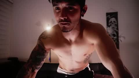 Snapshot of damnnoir chatting on 7, 5, 2026 insta damn8 --- ----- online show from 7, 5, 2026