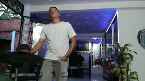 damyan_2003 online show from 12, 9, 2025