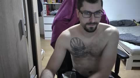 King Dan online show from 25, 2, 2025