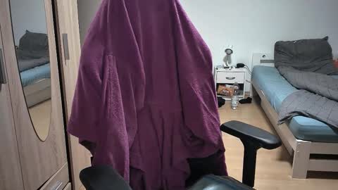 King Dan online show from 10, 9, 2025