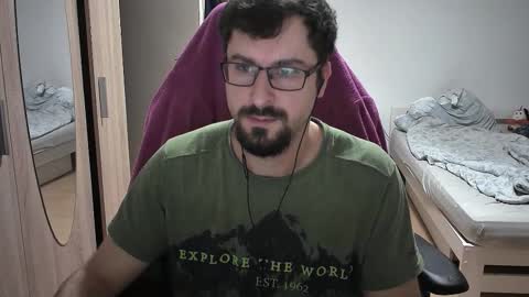 King Dan online show from 4, 10, 2025