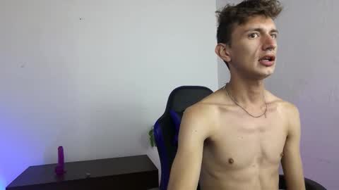 Snapshot of dan_yagami chatting on 26, 10, 2025 Dan and Noah online show from 26, 10, 2025