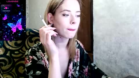 Snapshot of dana_smilex chatting on 18, 11, 2025 Dana SmileX online show from 18, 11, 2025