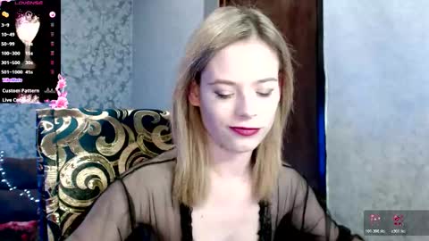 Snapshot of dana_smilex chatting on 21, 12, 2025 Dana SmileX online show from 21, 12, 2025