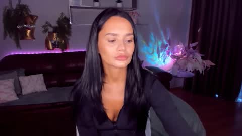 DanaMiers online show from 2, 6, 2026