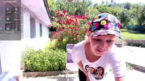 Snapshot of danamily chatting on 11, 6, 2026 Denisa personalized vinyl photo wallpaper 95-cm length 239-cm height with danamilys autograph or photo on request personaliz online show from 11, 6, 2026