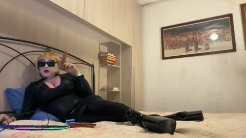 Snapshot of danastone_livingdoll chatting on 14, 12, 2024 danastone_livingdoll online show from 14, 12, 2024