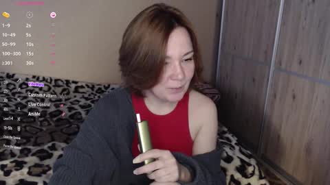 Snapshot of danbie_leen chatting on 18, 12, 2025 danbie_leen online show from 18, 12, 2025