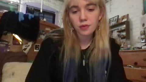 Snapshot of danceissexisbeauty2 chatting on 13, 10, 2025 Your submissive patient online show from 13, 10, 2025