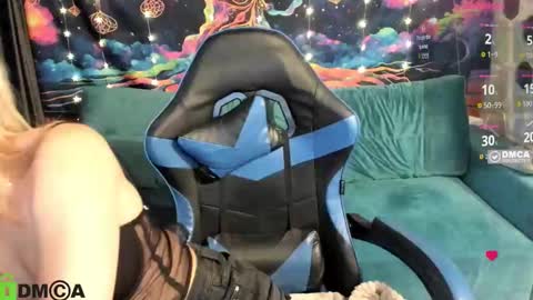 dances_queen online show from 24, 3, 2026