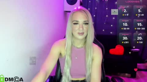 dances_queen online show from 28, 4, 2026