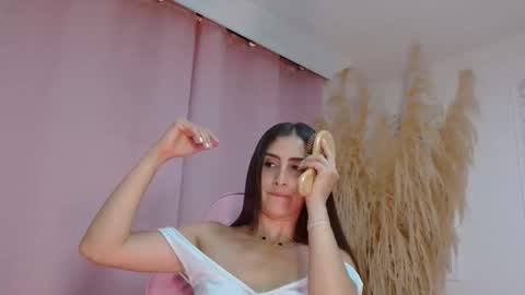 Danella Houston online show from 20, 4, 2026