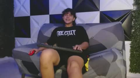 dani_cumboy online show from 9, 3, 2025