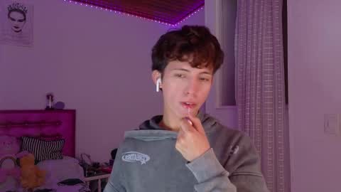 Snapshot of dani_dancer chatting on 7, 3, 2026 Dani Dancer online show from 7, 3, 2026