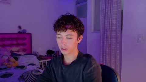 Snapshot of dani_dancer chatting on 7, 3, 2026 Dani Dancer online show from 7, 3, 2026