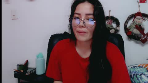 Snapshot of dani_jocelyn chatting on 10, 12, 2024 dani y jocelyn online show from 10, 12, 2024