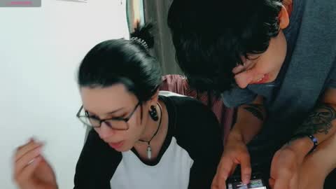 Snapshot of dani_jocelyn chatting on 30, 9, 2025 dani y jocelyn online show from 30, 9, 2025