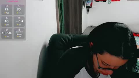 Snapshot of dani_jocelyn chatting on 29, 10, 2025 dani y jocelyn online show from 29, 10, 2025