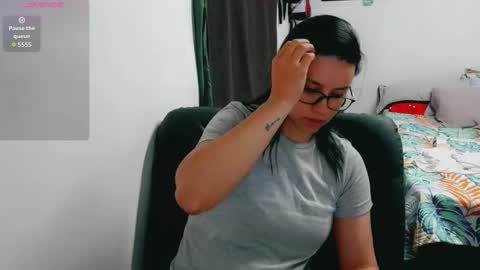 Snapshot of dani_jocelyn chatting on 11, 11, 2025 dani y jocelyn online show from 11, 11, 2025