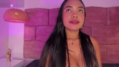   online show from 23, 4, 2026