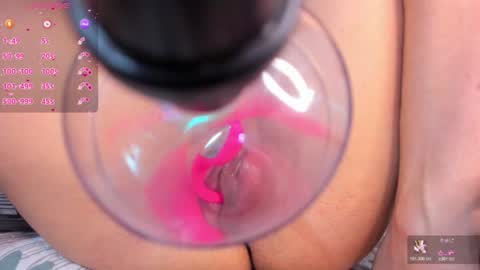 Snapshot of dania_wi chatting on 7, 7, 2026 DANIA online show from 7, 7, 2026